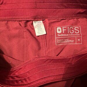 Figs Burgundy Bottoms size M